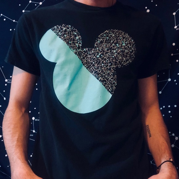 Disney Other - Disney Mickey Mouse Graphic T-Shirt